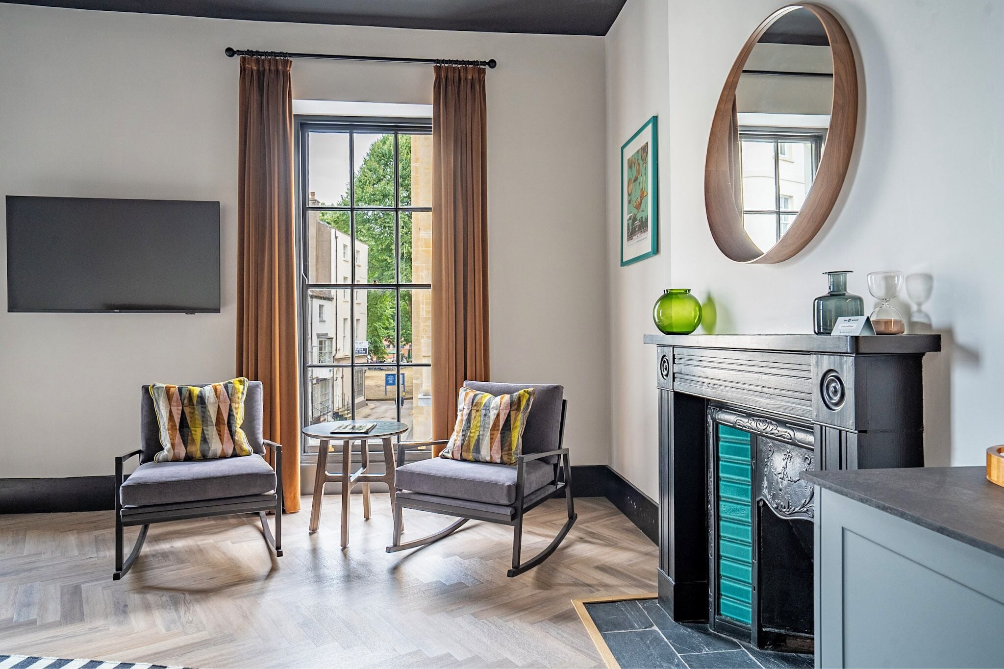 デラックス ダブルルーム 1 ベッドルーム 禁煙 | セーフティボックス (室内)、客室ごとに異なる装飾、客室ごとに異なるインテリア、デスク