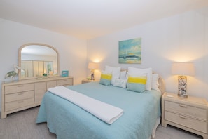 2 bedrooms, iron/ironing board, WiFi, bed sheets - Oceanfront Condo in Wild Dunes! Community Pool! Great View Looking at Ocean! (Isle Of Palms)