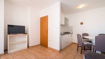 Căn hộ, 1 phòng ngủ, ban công, quang cảnh thành phố | Bếp riêng