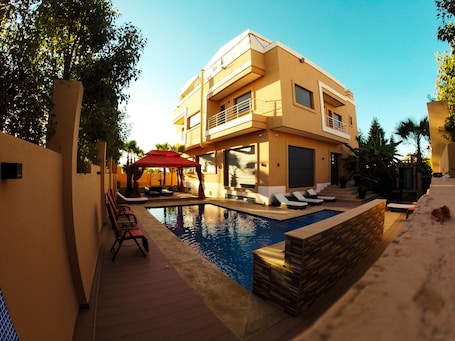 Pool. Villa Arabic House, Exclusive Luxury Villa