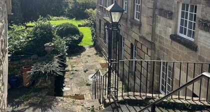 Stunning period annexe