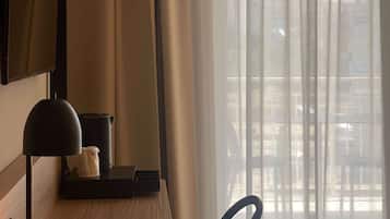Camera Comfort, 1 letto queen, non fumatori | Servizio della camera