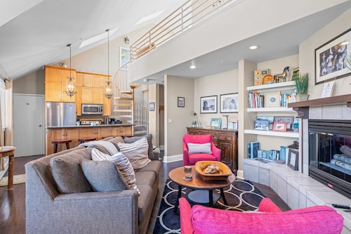 Blue Mesa Lodge 40B by Avantstay Ski In/ Ski Out Unit w/ Balcony!