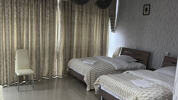 Deluxe Double or Twin Room | Soundproofing, bed sheets