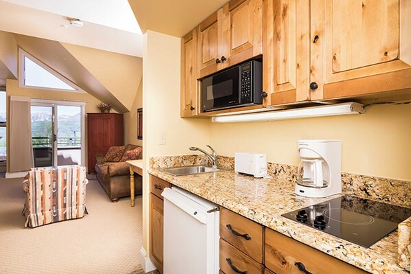 Interior - Blue Mesa Lodge 32A by Avantstay Located In The Heart Of Mountain Village w/ Prime Skiing Access (Telluride)