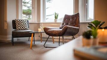 Smart TV, video games, DVD player, books