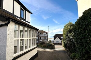 Exterior - Deganwy Seaside House (Deganwy)