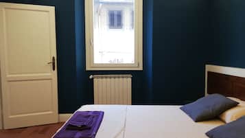 1 camera, culla da viaggio, Wi-Fi gratuito, lenzuola