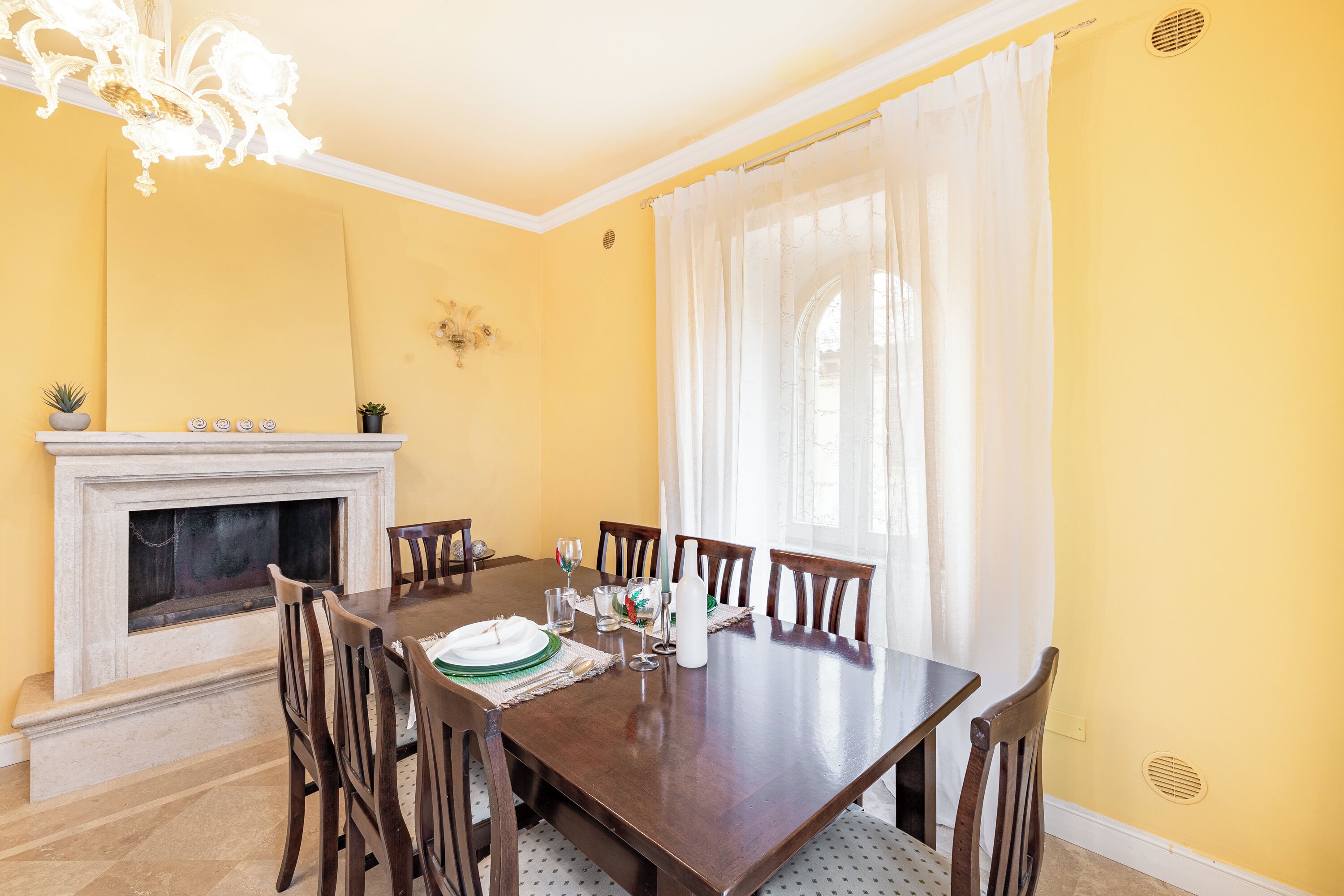Family Villa, 3 Bedrooms, Balcony (Beautiful Villa With Private Spa) | Dining