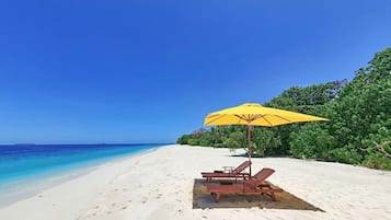 Gần bãi biển riêng, cát trắng, xe đưa đón đến bãi biển miễn phí