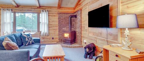 House (3 Bedrooms) | Front of property