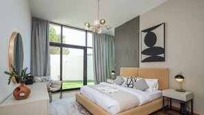 Deluxe Villa - Aya - Oasis in Al Muntazah: 3BR Villa with Private Pool (Abu Dhabi)