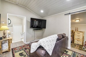Stuga (2 Bedrooms) | Interiör