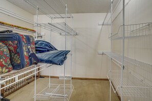 Talo (2 Bedrooms) | Sisätilat