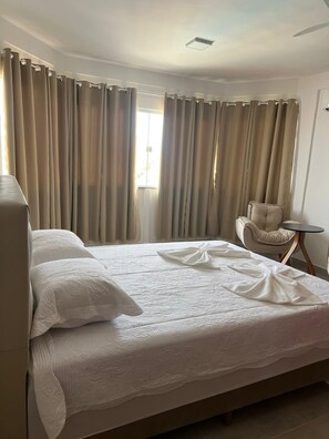 Classic-dobbeltværelse - udsigt til pool | Gratis Wi-Fi