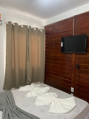 Basic Triple Room | Free WiFi - Casa Serra Alves ll (Buzios)