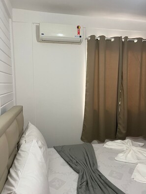 Quarto triplo básico | Wi-Fi de cortesia