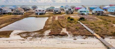 House, 3 Bedrooms | Aerial view