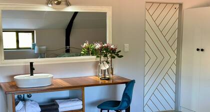 World of Horses Flats - Kisangani