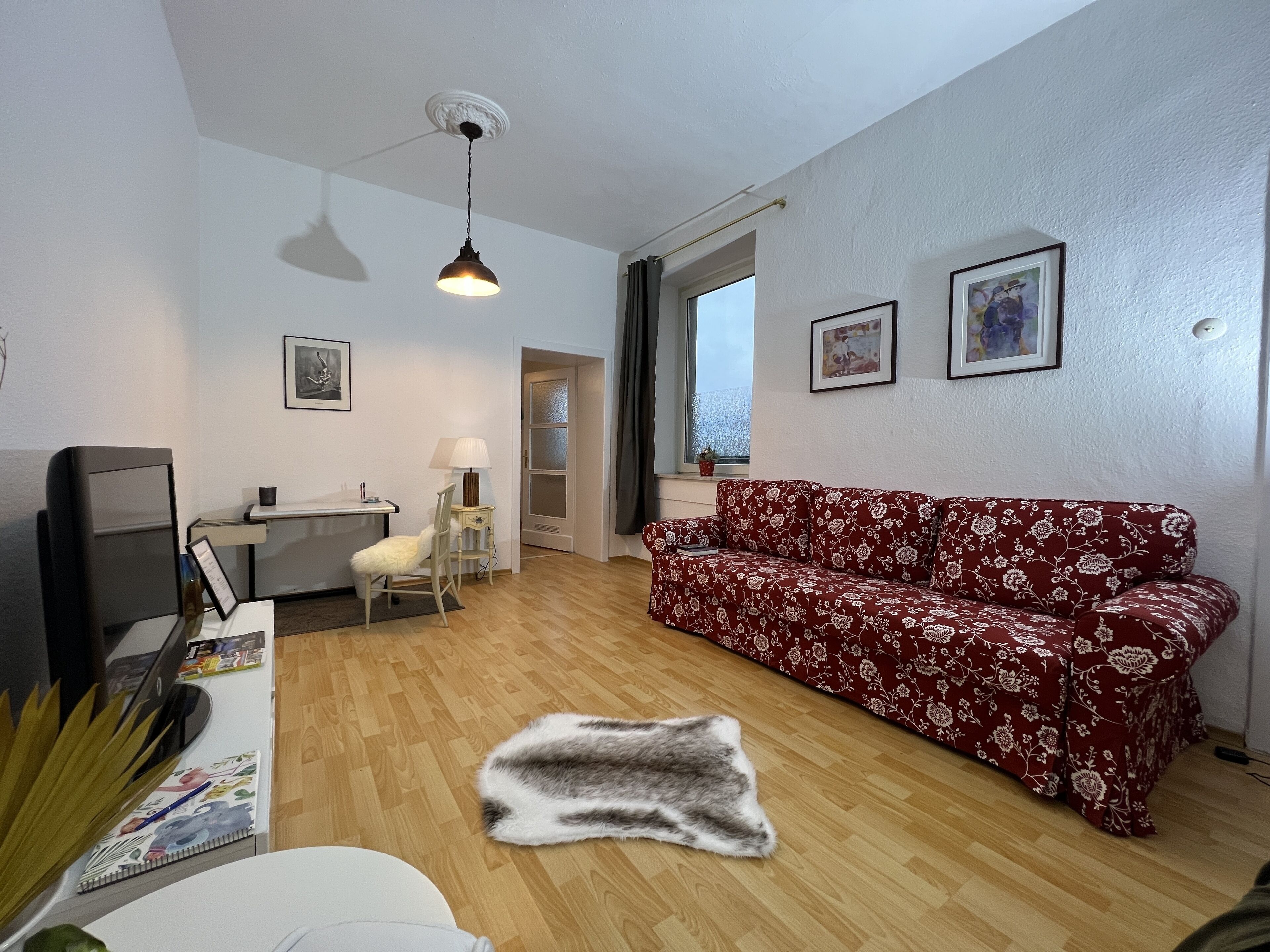 Smart-TV og stereoanlegg