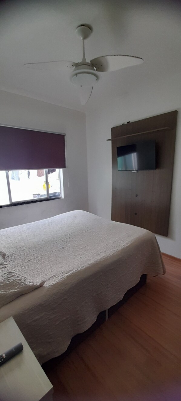 3 dormitorios, tabla de planchar con plancha, wifi y ropa de cama