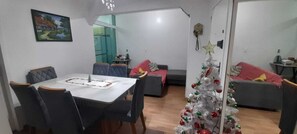 Interior - Apto Completo 100metros da Praia (Balneário camboriú)