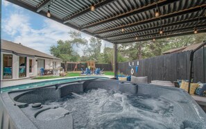 Terrace/patio - Spring Branch Paradise, 4-BD Backyard Pool Oasis (Houston)