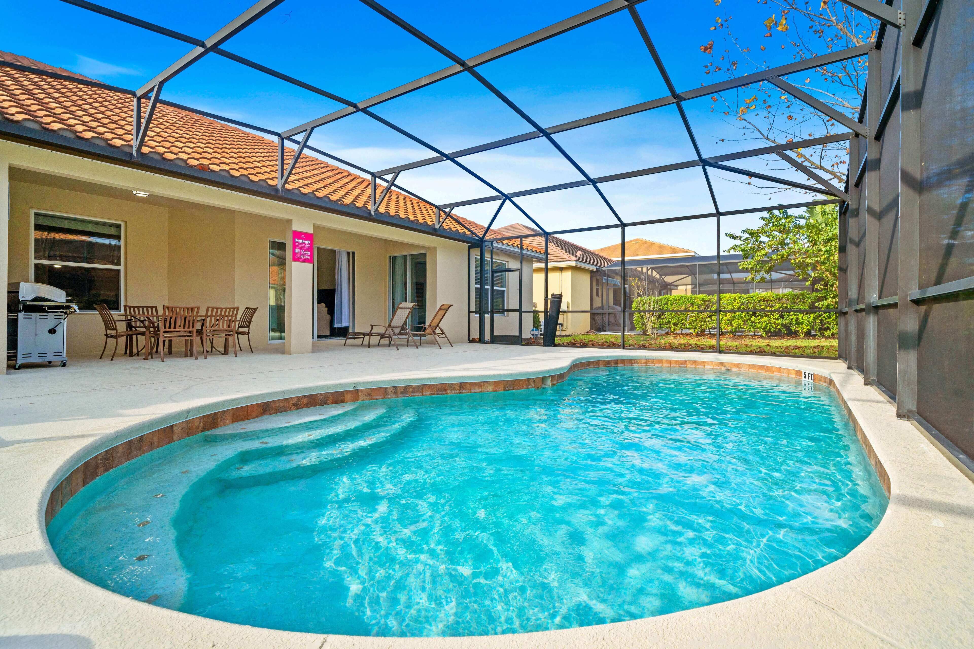Private Pool! Free Water Park! Near Disney World!