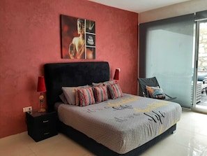 1 bedroom, in-room safe, iron/ironing board, travel cot - Beautiful Appart Agadir Aourir: Feet in the water!!! (Agadir)
