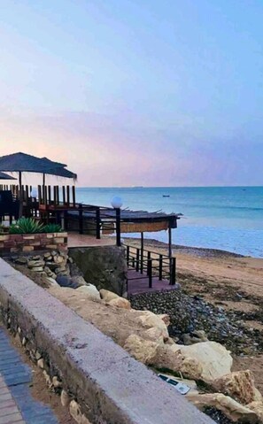 On the beach - Beautiful Appart Agadir Aourir: Feet in the water!!! (Agadir)