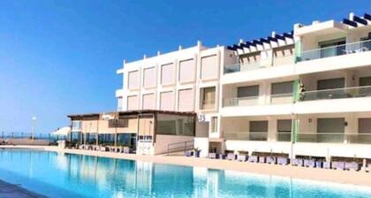 Beautiful Appart Agadir Aourir: Feet in the water!!!