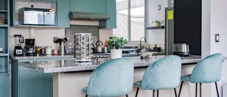 Fridge, microwave, oven, stovetop