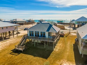 Exterior - Bayfront Beach House with Sandy Beach, screen porch and direct Bay view - Casa N (Dauphin Island)