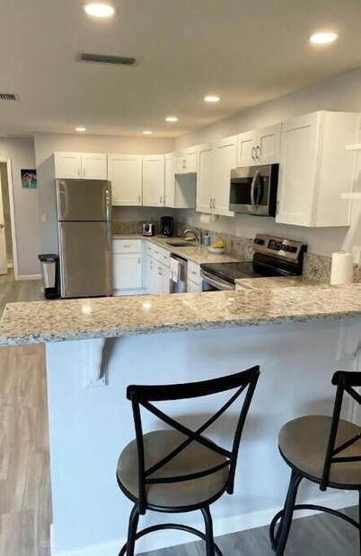 2 bedrooms 1 bath first floor condo on Anastasia Island. Minutes from beach.