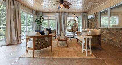 Moyer`s Landing Lakefront Lake | 4 Bed, 4 Bath