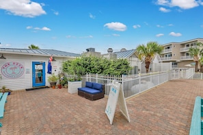 Room - Ocean Song 324 (Tybee Island)