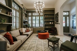 Älytelevisio, suoratoistopalvelut