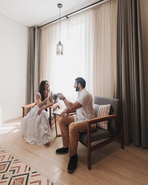 Premium bedding, pillowtop beds, minibar, in-room safe - Kahal Hotel - Paseo Montejo (Mérida)
