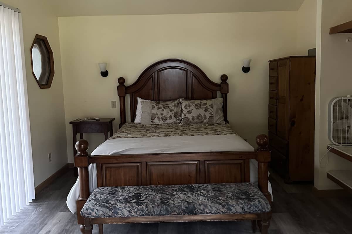 Cabane Romantique | 1 chambre, literie de qualité supérieure, fer et planche à repasser