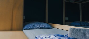 Lighthouse Hostel & Rooms