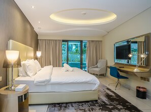 Comfort Apartment | 2 bedrooms, individually decorated, iron/ironing board, free WiFi - Tanin - Luxurious 2BR Apartment in DAMAC Paramount (Dubai)