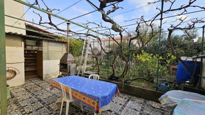 屋外ダイニングエリア