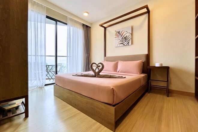 Individually furnished, desk, iron/ironing board, free WiFi