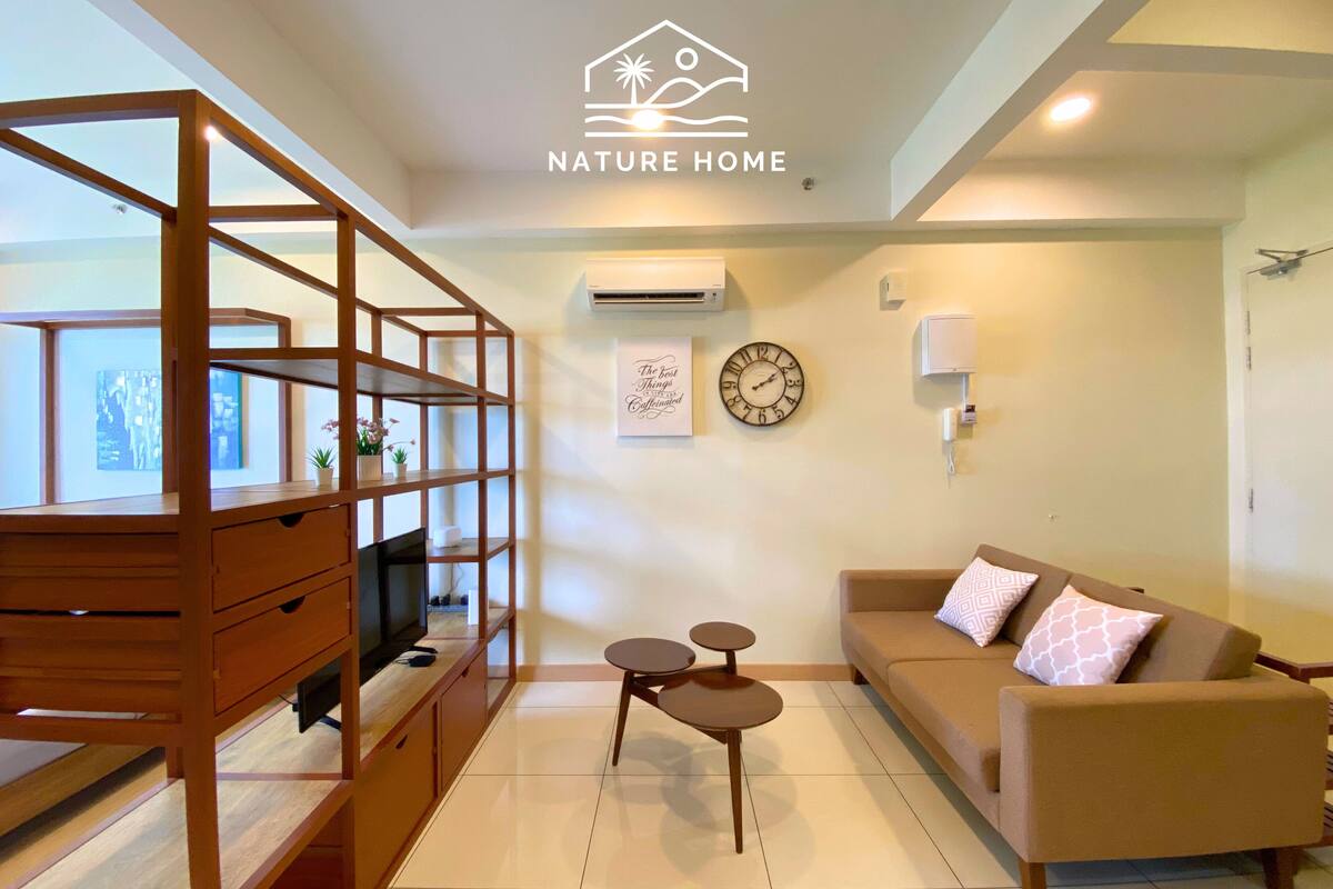 高级开间, 阳台, 海景 | 1 多间卧室、特色家居、办公桌、熨斗/熨衣板