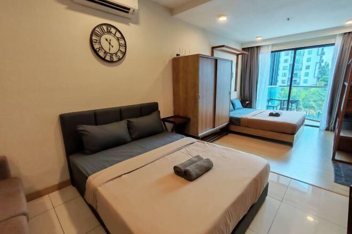 1 bedroom, individually furnished, desk, iron/ironing board