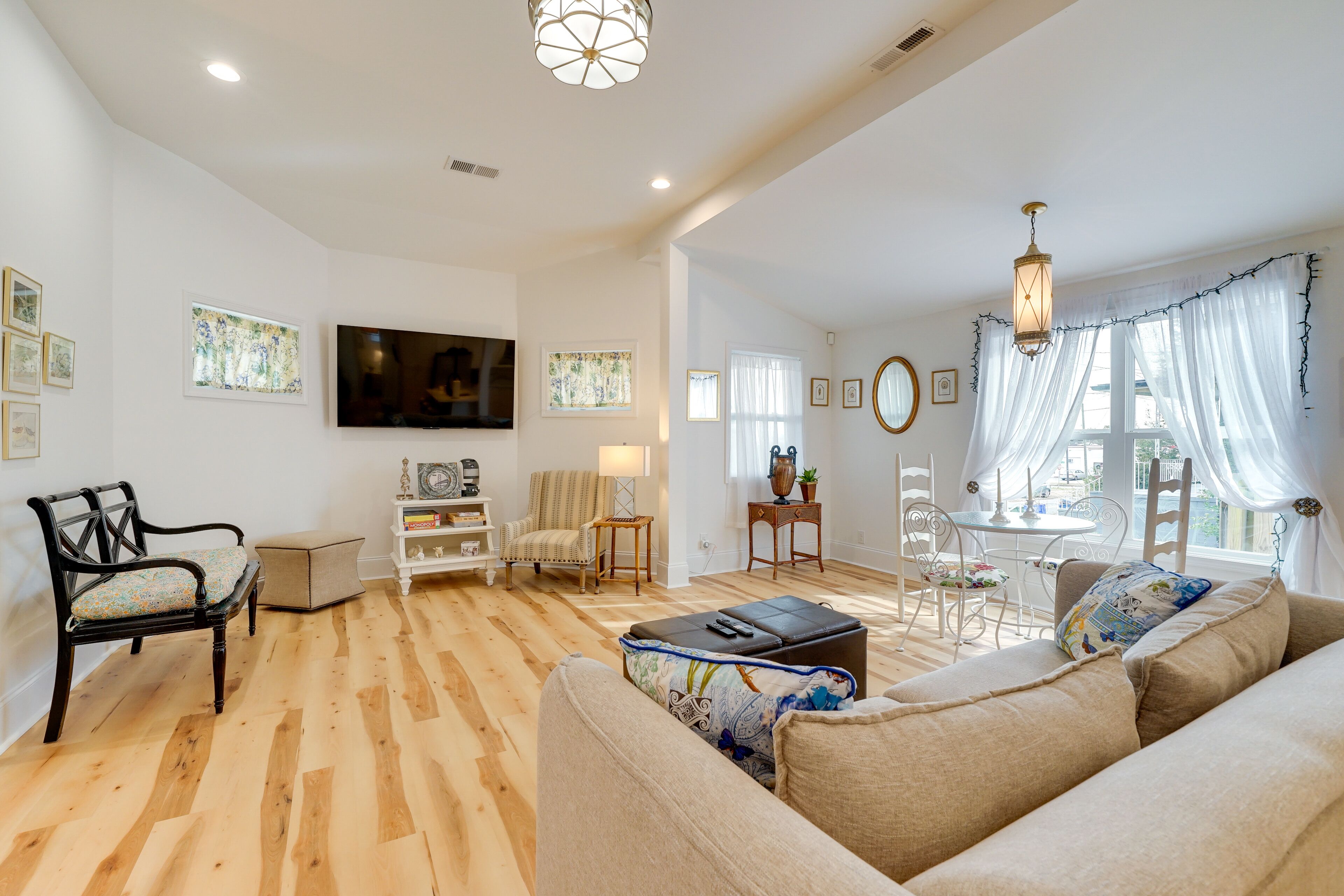 Wilmington Vacation Rental ~ 1 Mi to Downtown!