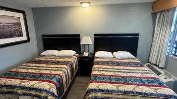 Basic Room, 1 Bedroom | 1 bedroom, desk, blackout drapes, iron/ironing board