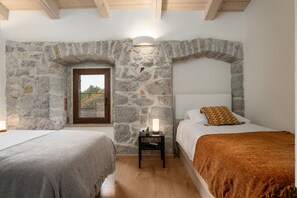 4 bedrooms, Internet