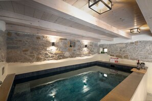 Indoor pool, a heated pool - Villa Olika (Istria - Buzet) (Buzet)