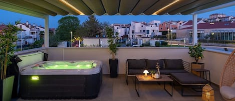 Terassi/patio